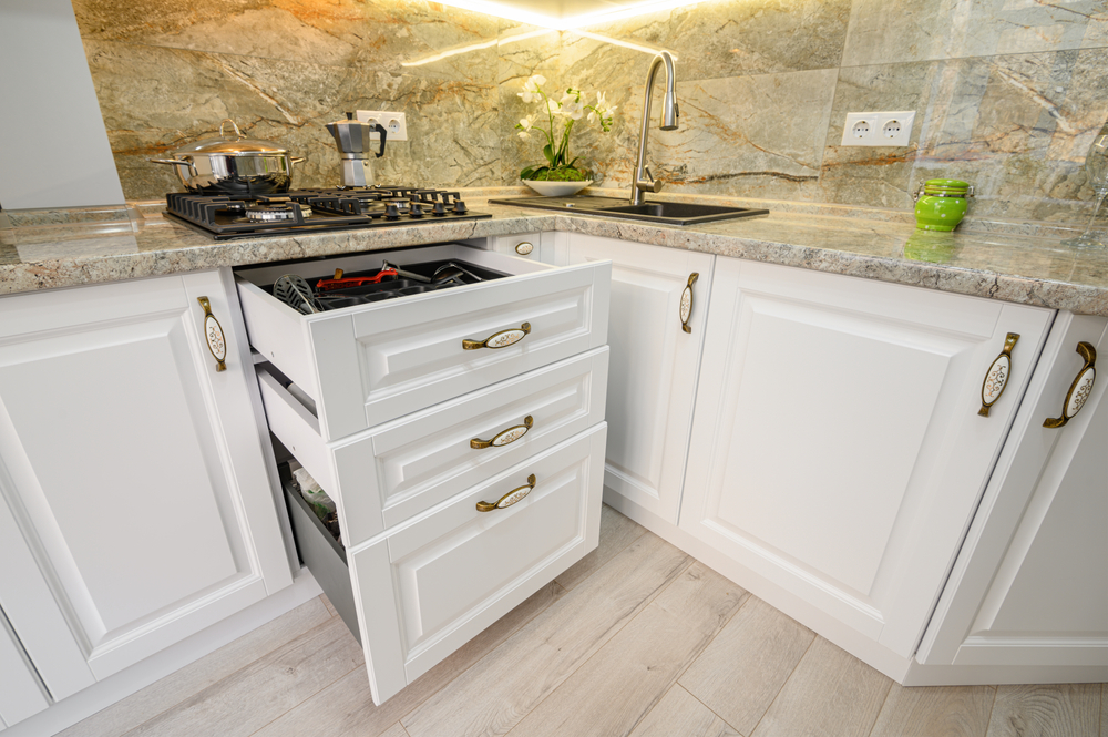 Benefits Of Kitchen Cabinet Refacing, Are New Kitchen Cabinets Worth It